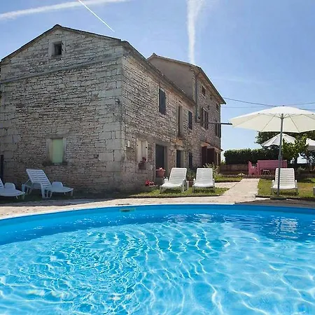Holiday Stancija Zvane Modrušani